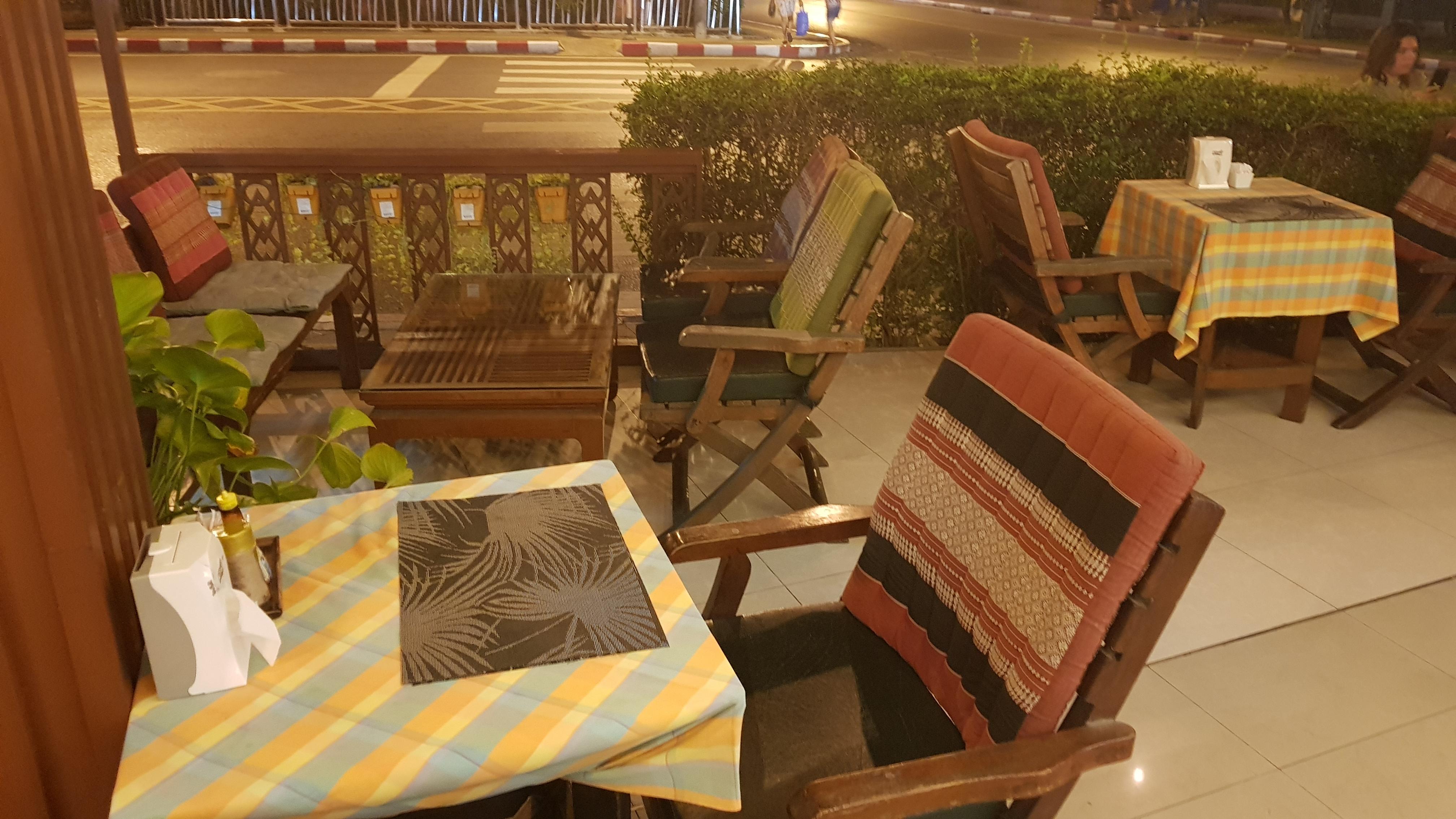 Pipikuku Hotel & Restaurant Phuket Exterior photo